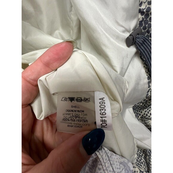 Anorak Brand Jacket Women's Python Snake Print XL Water Resistant Gray $154 MRSP - Picture 9 of 10